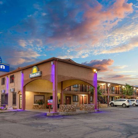 Days Inn By Wyndham Alamogordo Dış mekan fotoğraf